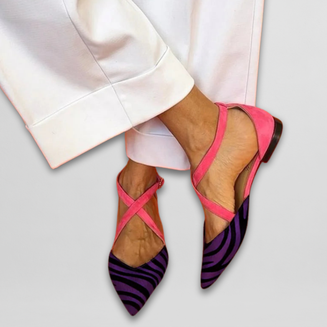 Élise™ | Flats with Buckles