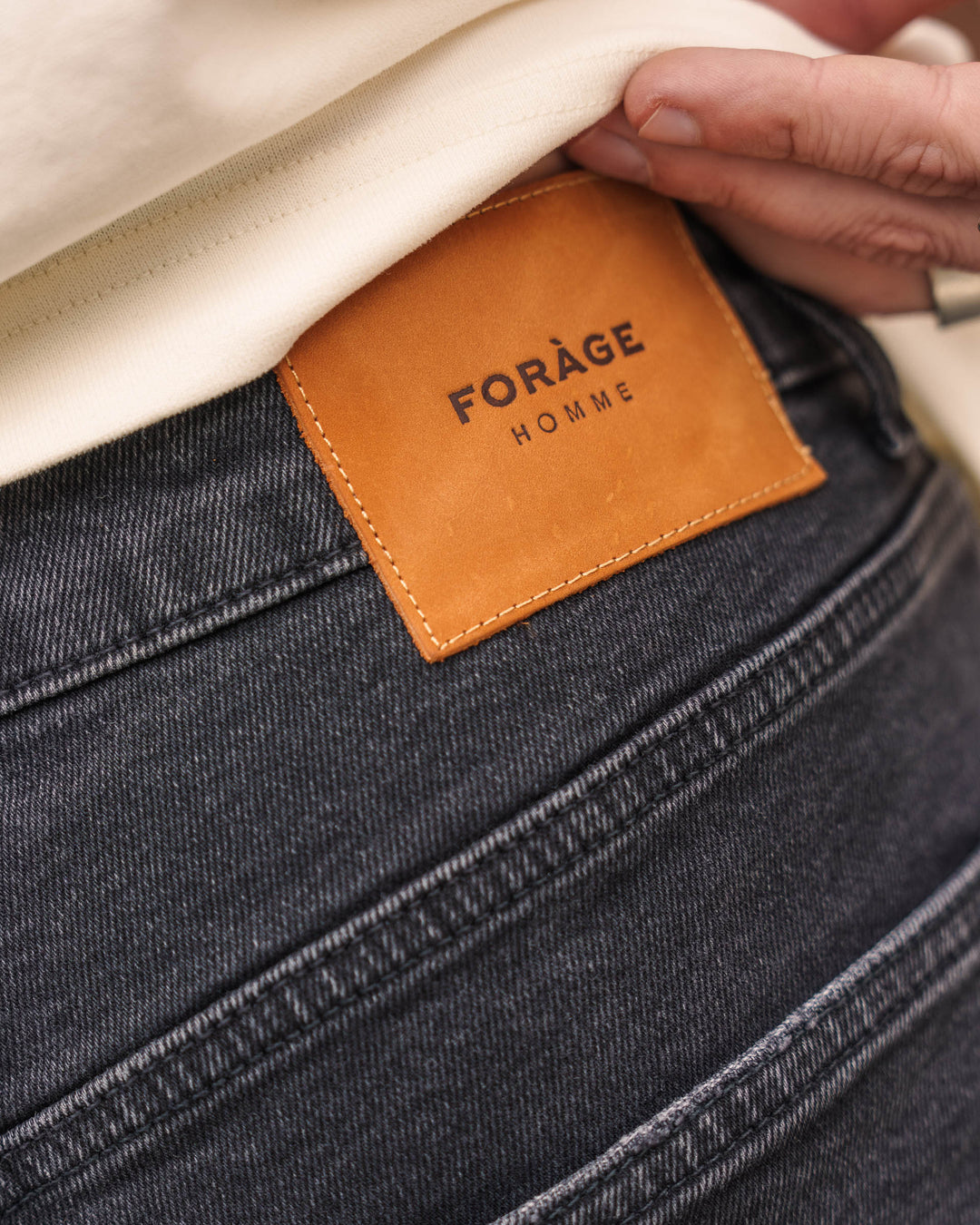 Jeans Shorts Relaxed Fit (Washed Black)