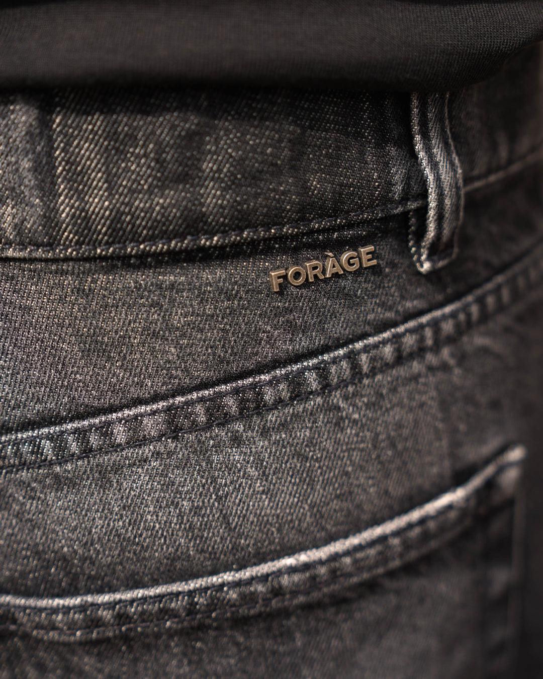 Essential Relaxed Fit Jeans (Washed Dark Grey)