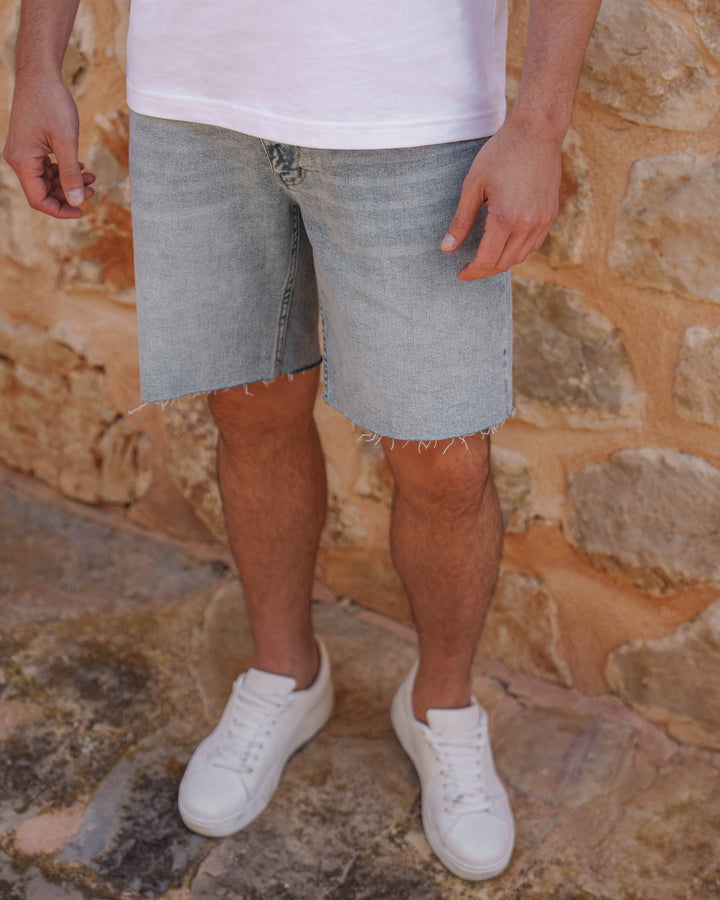 Jeans Shorts Regular Fit (Light Blue)