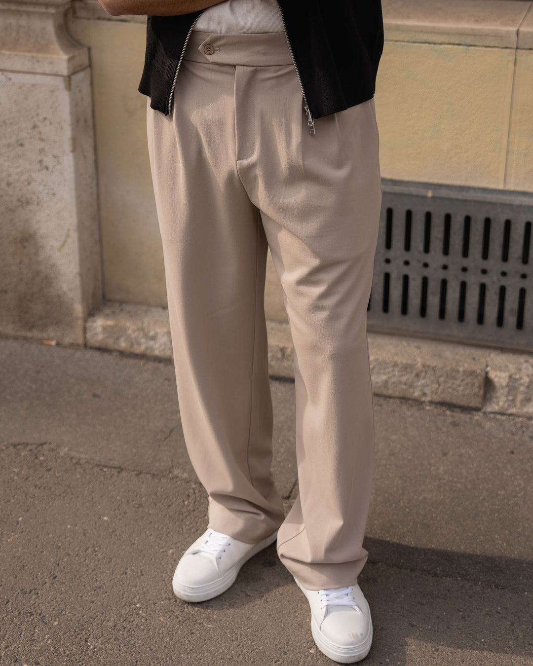 Buckle Suit Pants Loose Fit (Taupe)