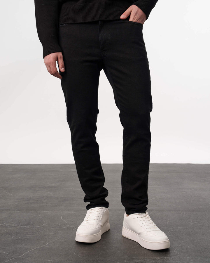 Essential Slim Fit Jeans (black)