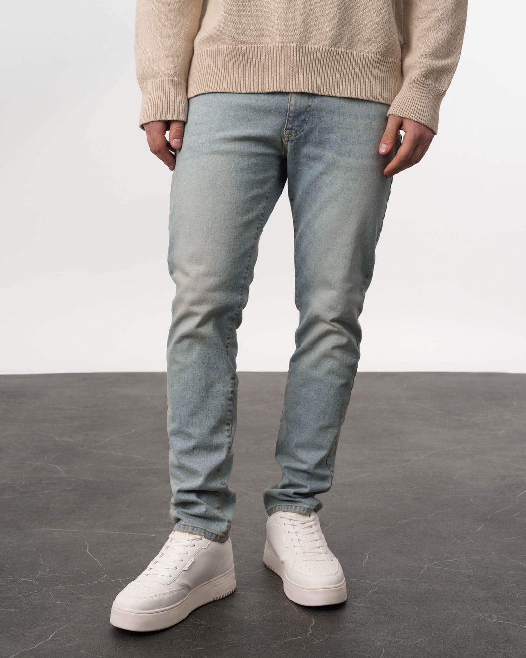 Essential Slim Fit Jeans (stone blue)