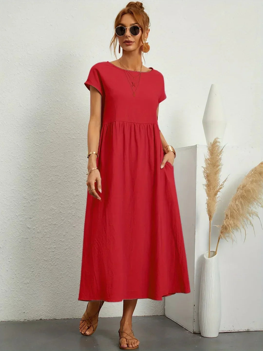 Chloe — Timeless Elegance Midi Dress