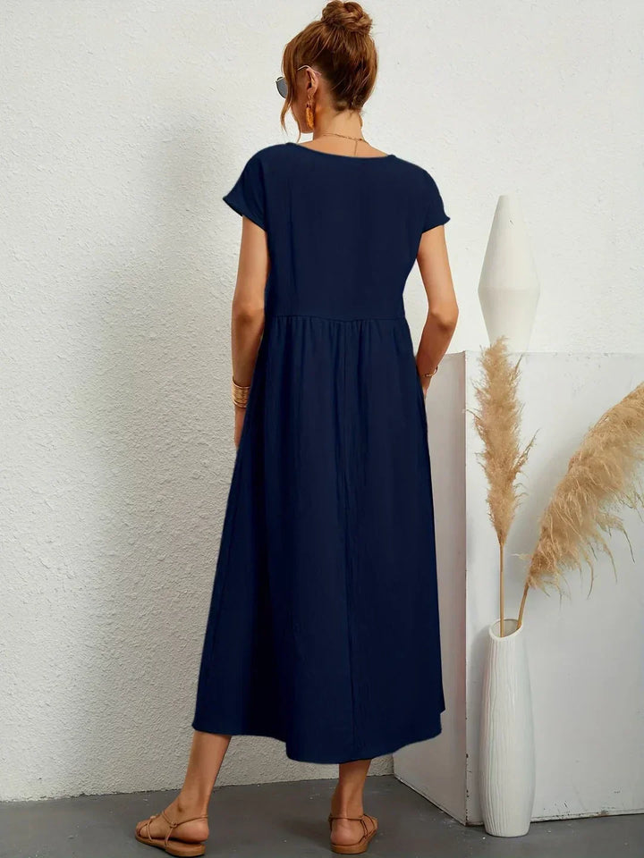 Chloe — Timeless Elegance Midi Dress