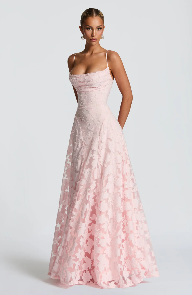 Sofia | Elegant Lace Maxi Dress