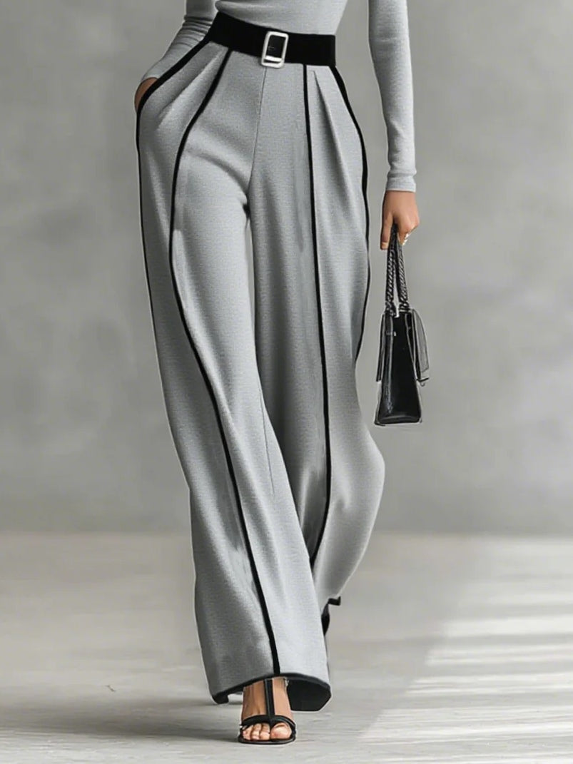 Vera | Elegant Set with Contrasting Details