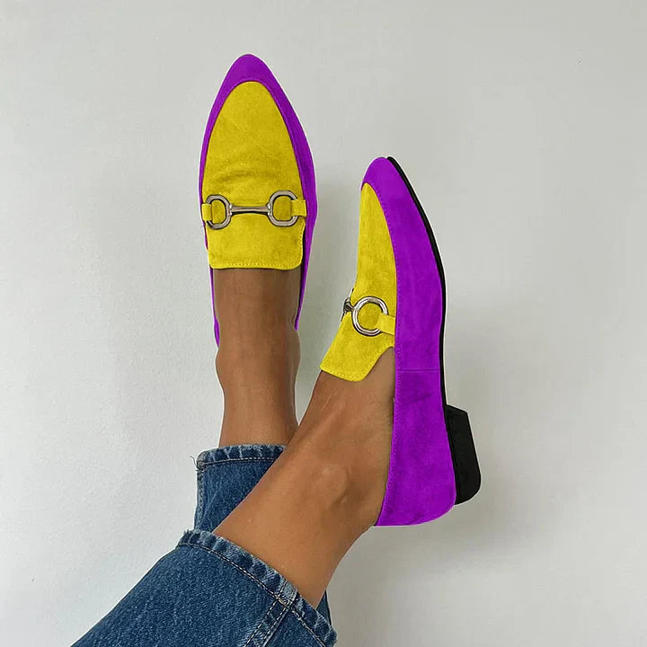 LOAFERS WITH DETAIL
