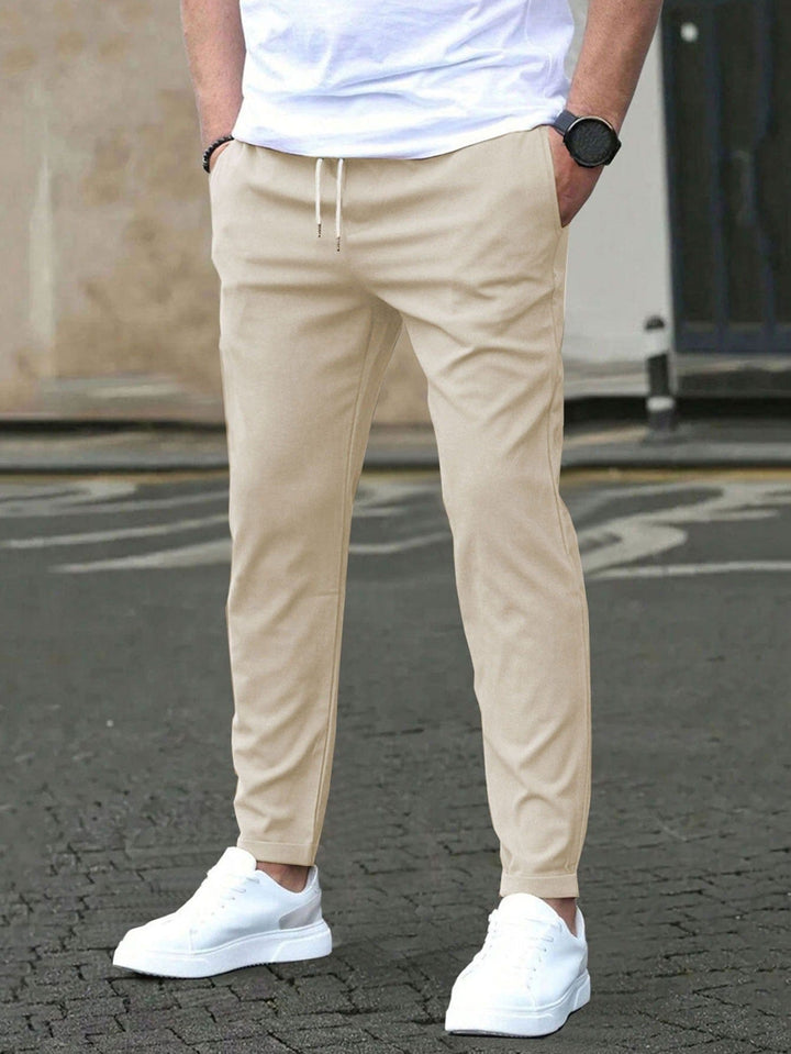 Daniel | Performance Chinos