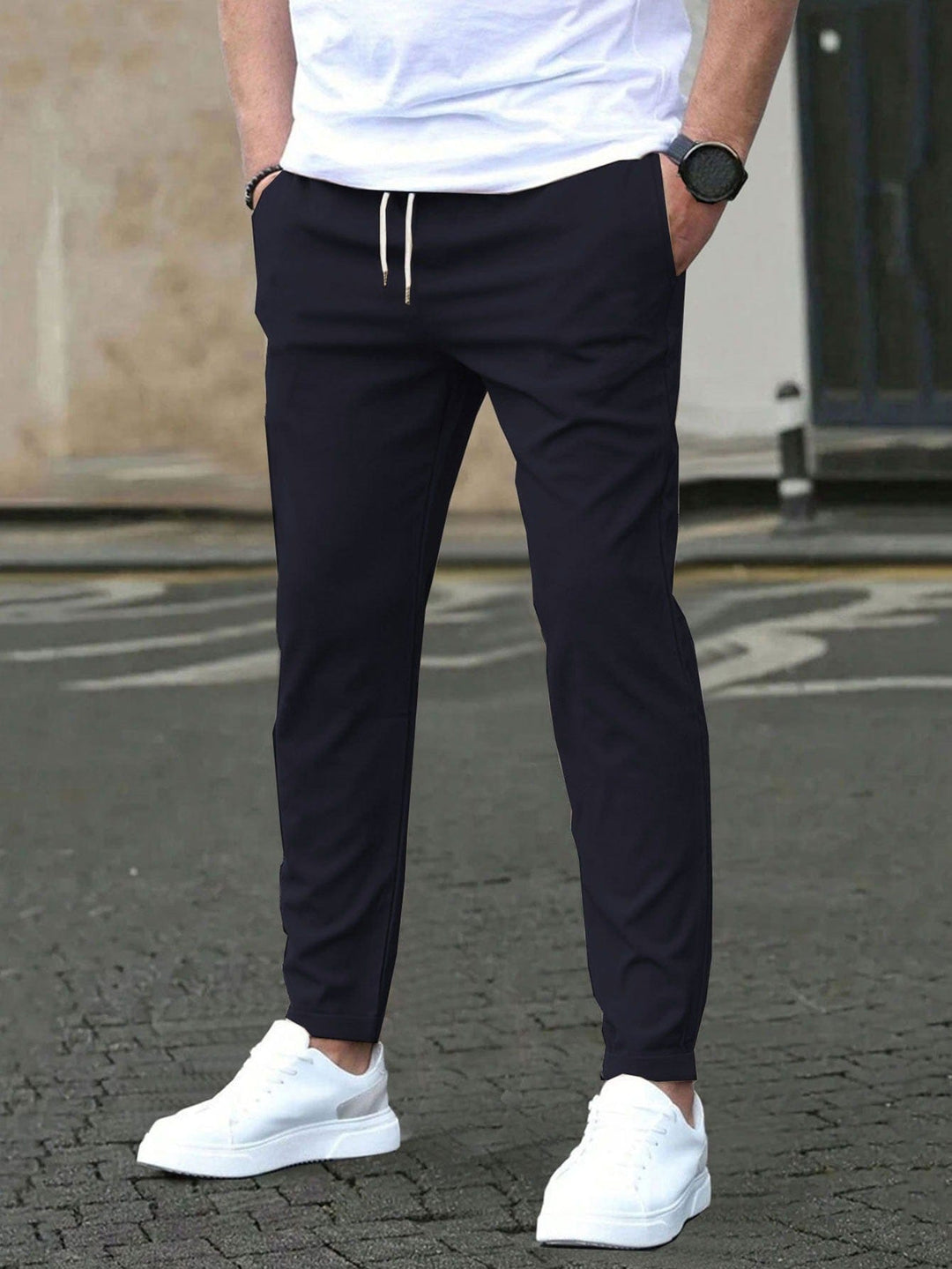 Daniel | Performance Chinos