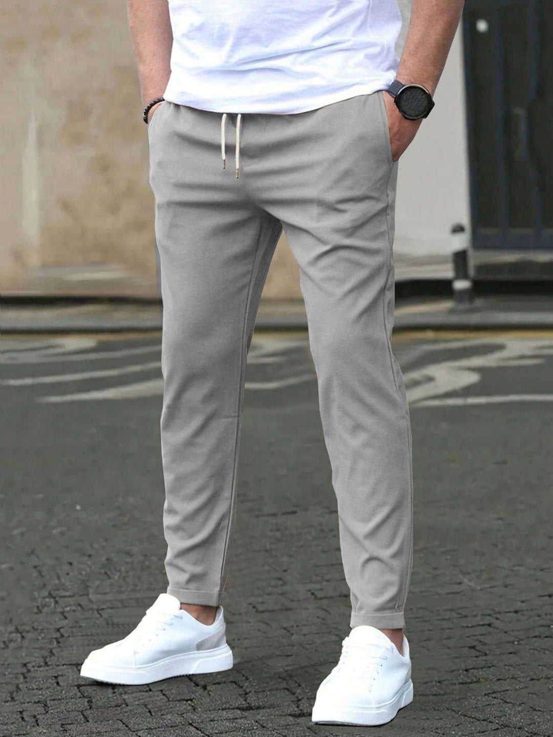 Daniel | Performance Chinos